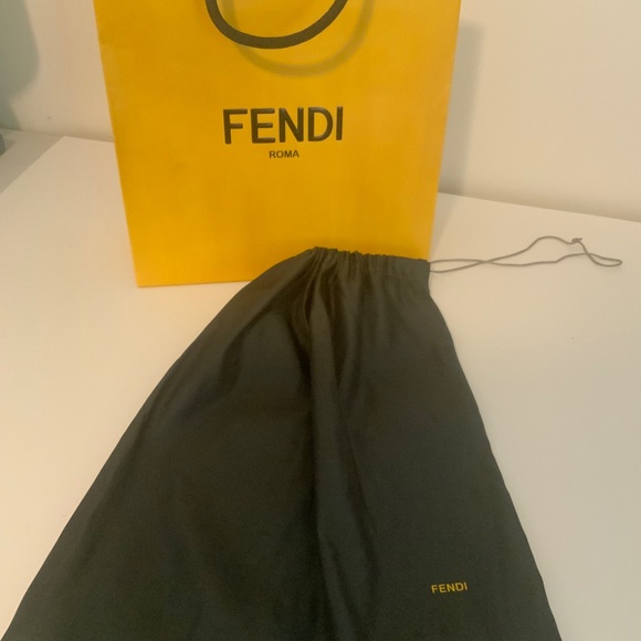 Fendi Designer Shopping Bag And Dust Bag, Shoe Bag - Picture 5 of 5